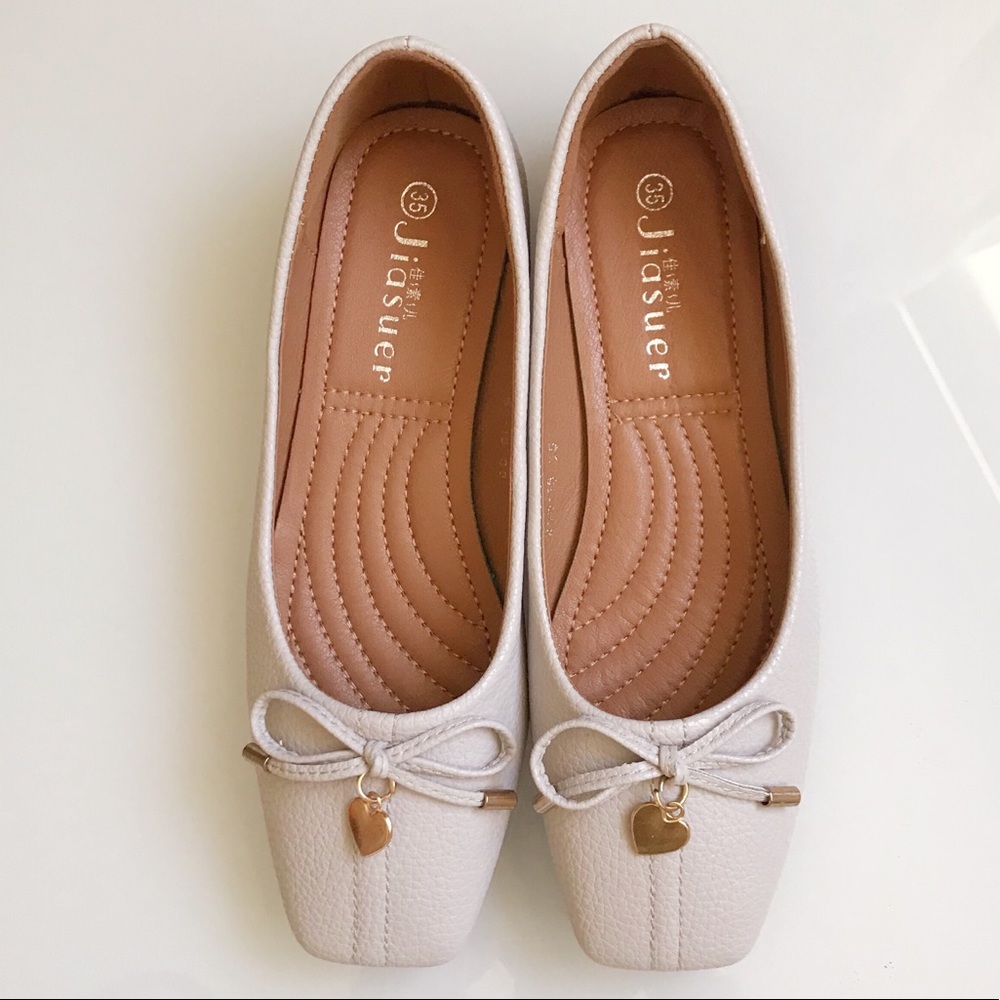 Flats Shoes